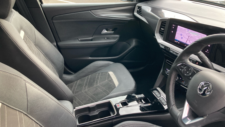 Vauxhall Mokka 100kW Ultimate 50kWh 5dr Auto Electric Hatchback